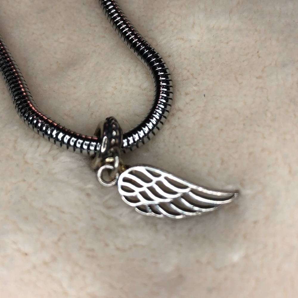 Pandora angel wing charm